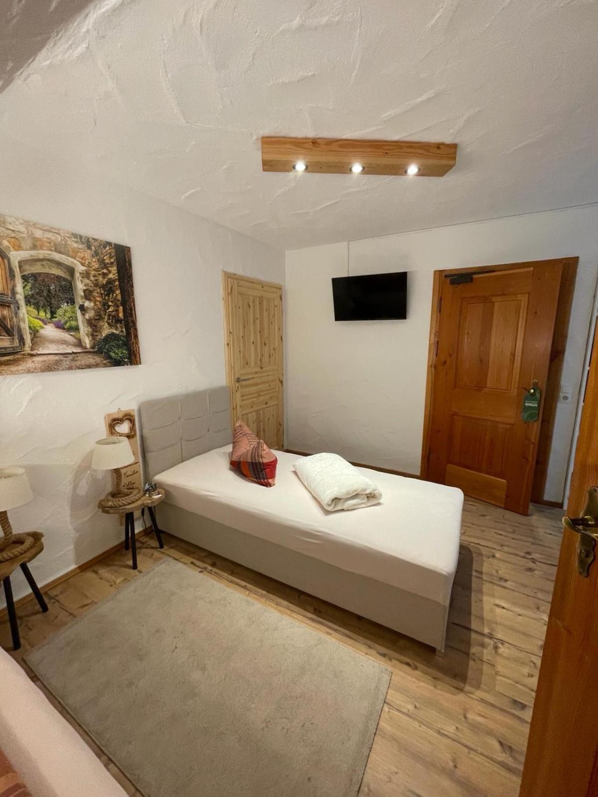 Hotel-Hauensteiner-Hof Zewnętrze zdjęcie